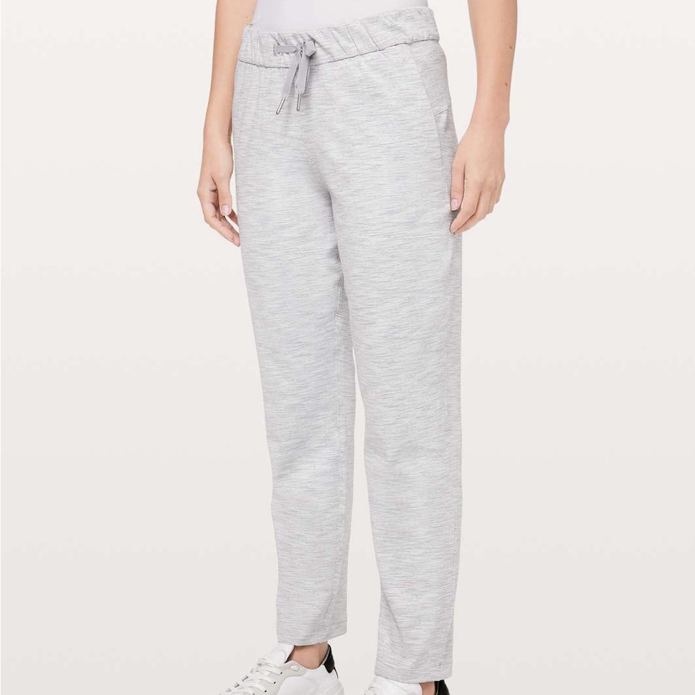 NWOT Lululemon On The Fly 7/8 Pant Sz 10
